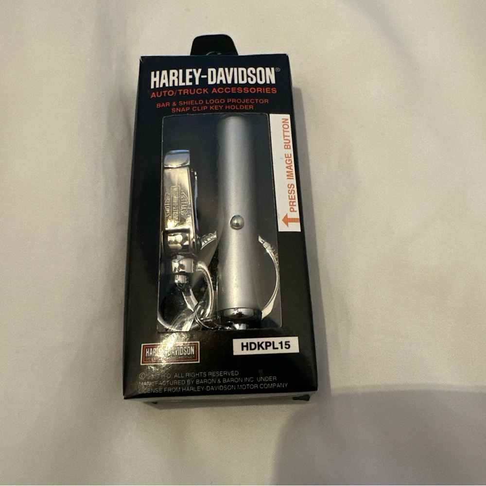 Harley-Davidson Auto Bar & Shield Logo Projector Snap Key Holder